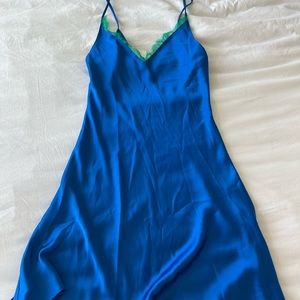 blue Zara dress with green lace